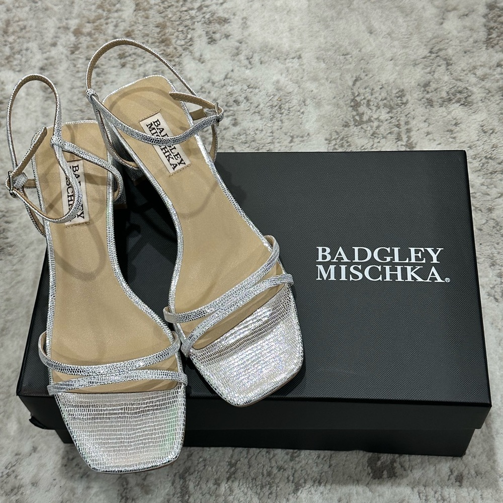 Badgley Mischka “Carlotta” Silver Metallic Heels